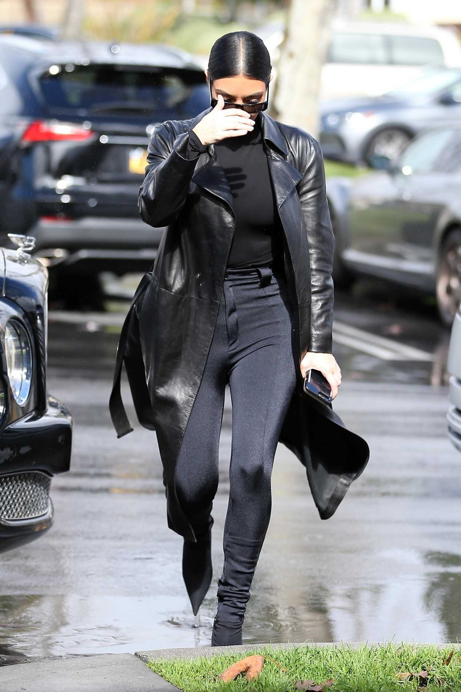Kim Kardashian in a Black Leather Trench Coat Was Spotted Out in Los ...