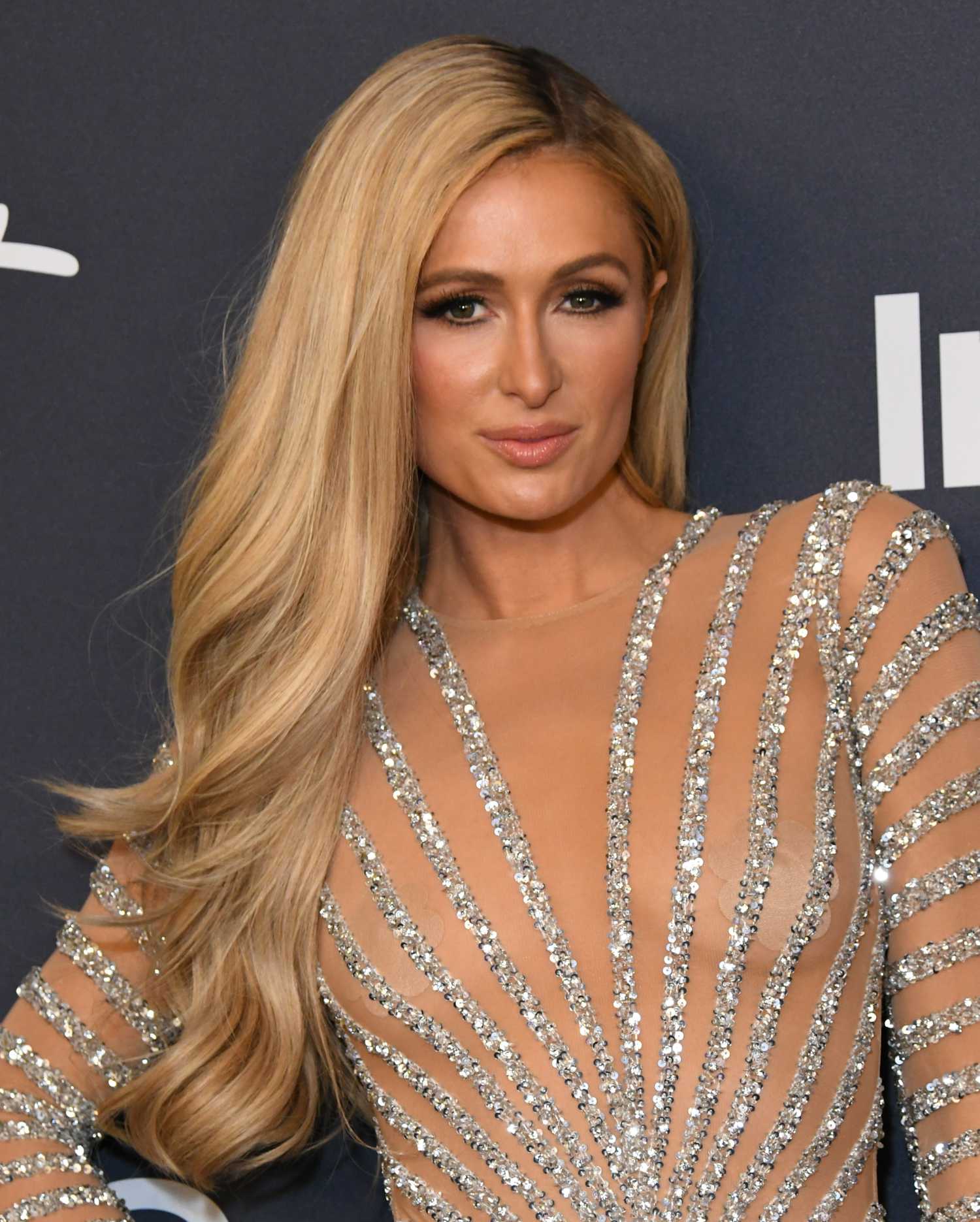 Paris Hilton Attends The 21st Annual Warner Bros And Instyle Golden