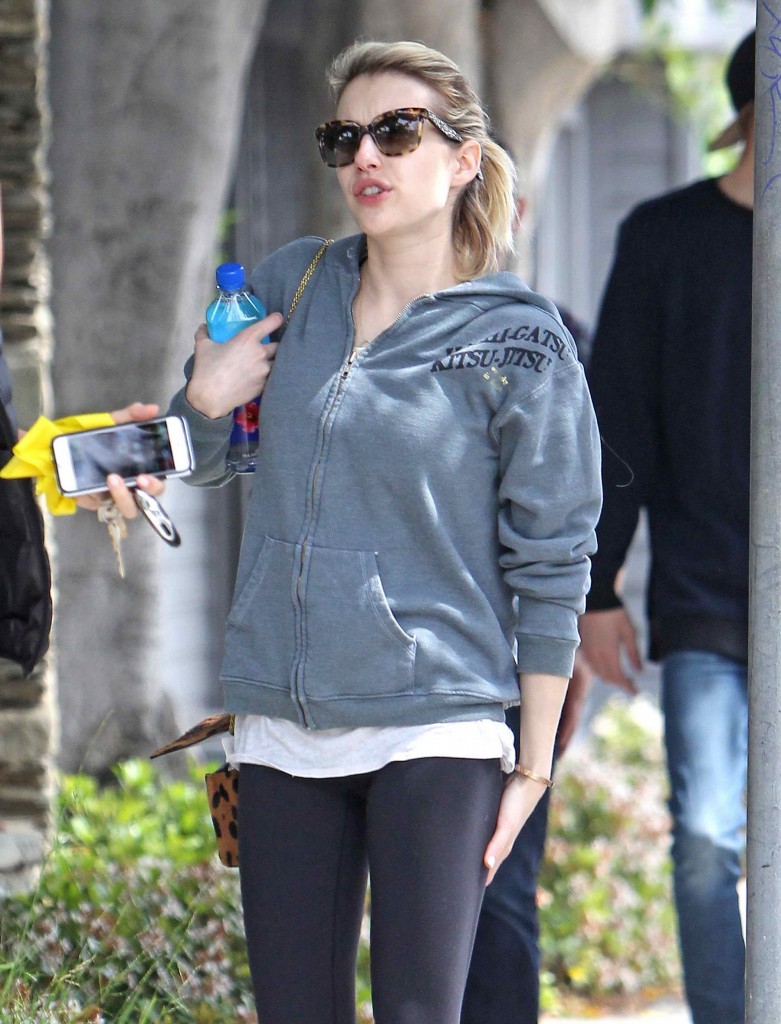 Emma Roberts Out in Los Angeles-3