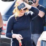 Amy Poehler Leaves Bristol Farms in West Hollywood