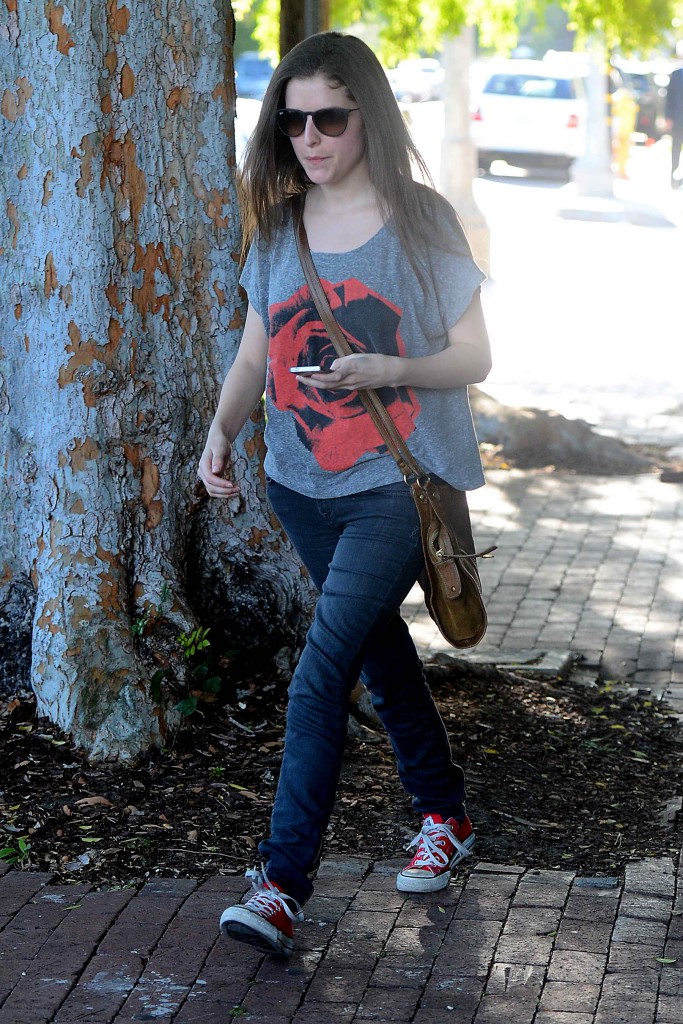 Anna Kendrick Leaves Alfred Coffee and Kitchen in West Hollywood-3