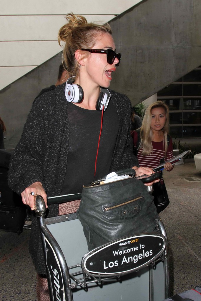 Billie Piper Was Spotted at LAX Airport in Los Angeles-3