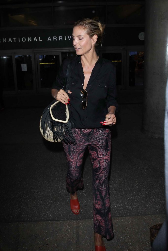 Heidi Klum at a LAX Airport in Los Angeles-2