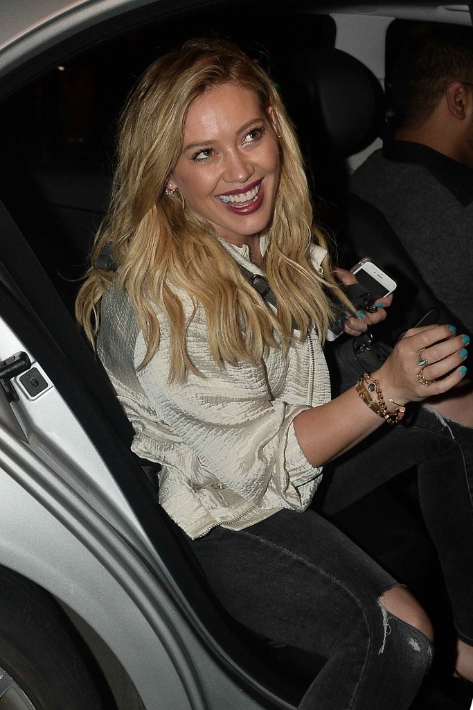 Hilary Duff Leaves The Nice Guy in West Hollywood-3