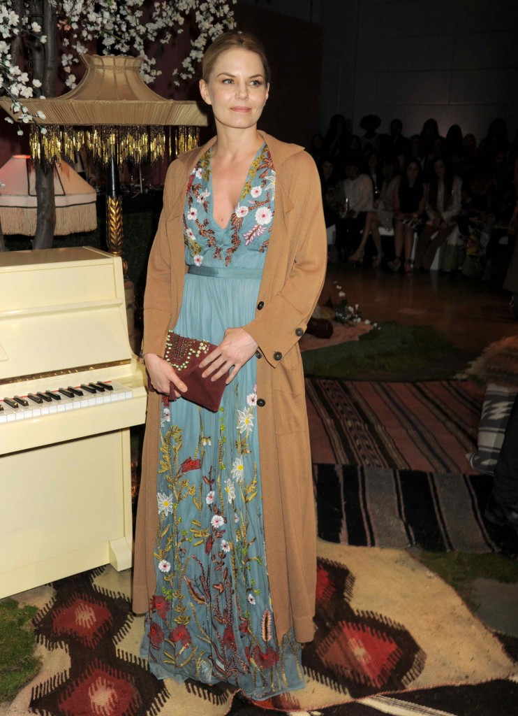 Jennifer Morrison at Alice + Olivia by Stacey Bendet and Neiman Marcus See-Now-Buy-Now Runway Show in LA-3