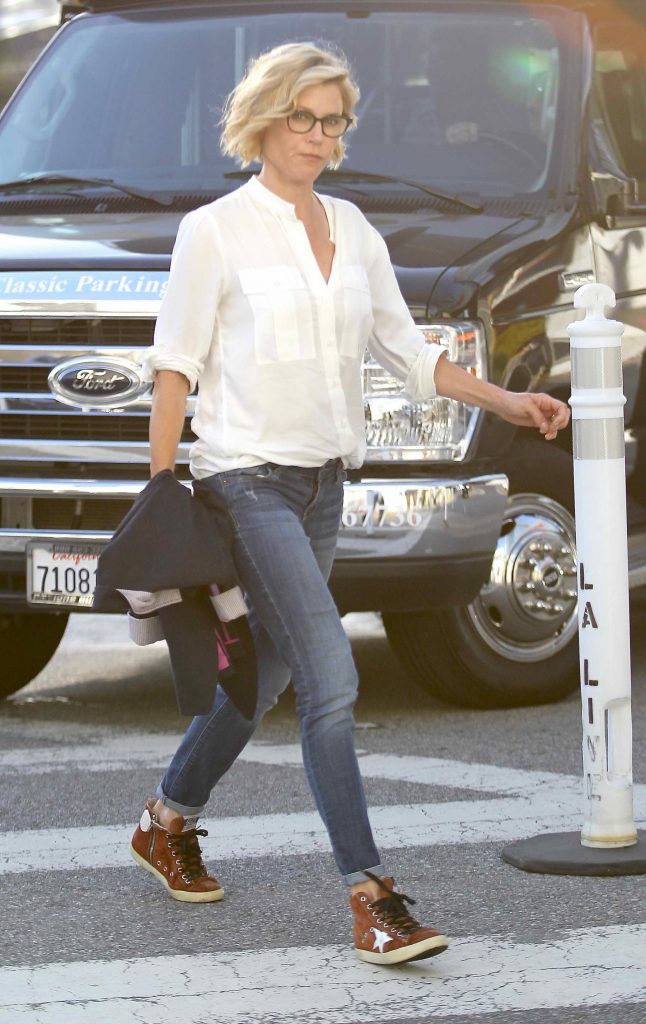 Julie Bowen Goes to L.A. Live in Downtown Los Angeles-4