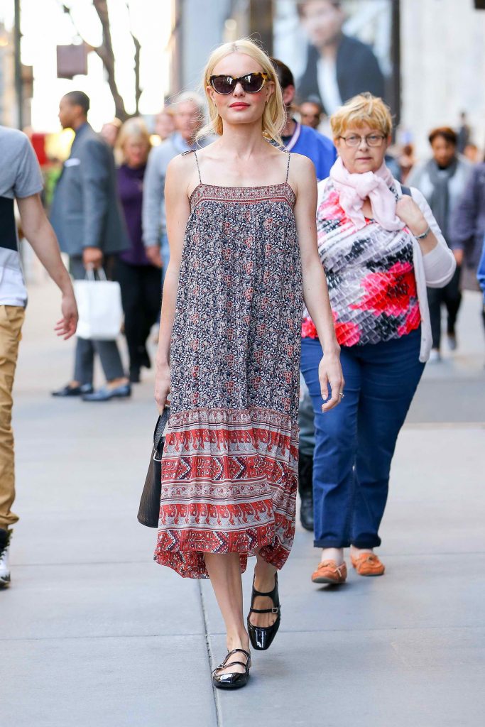Kate Bosworth Shopping Along 5TH Avenue in New York City-1