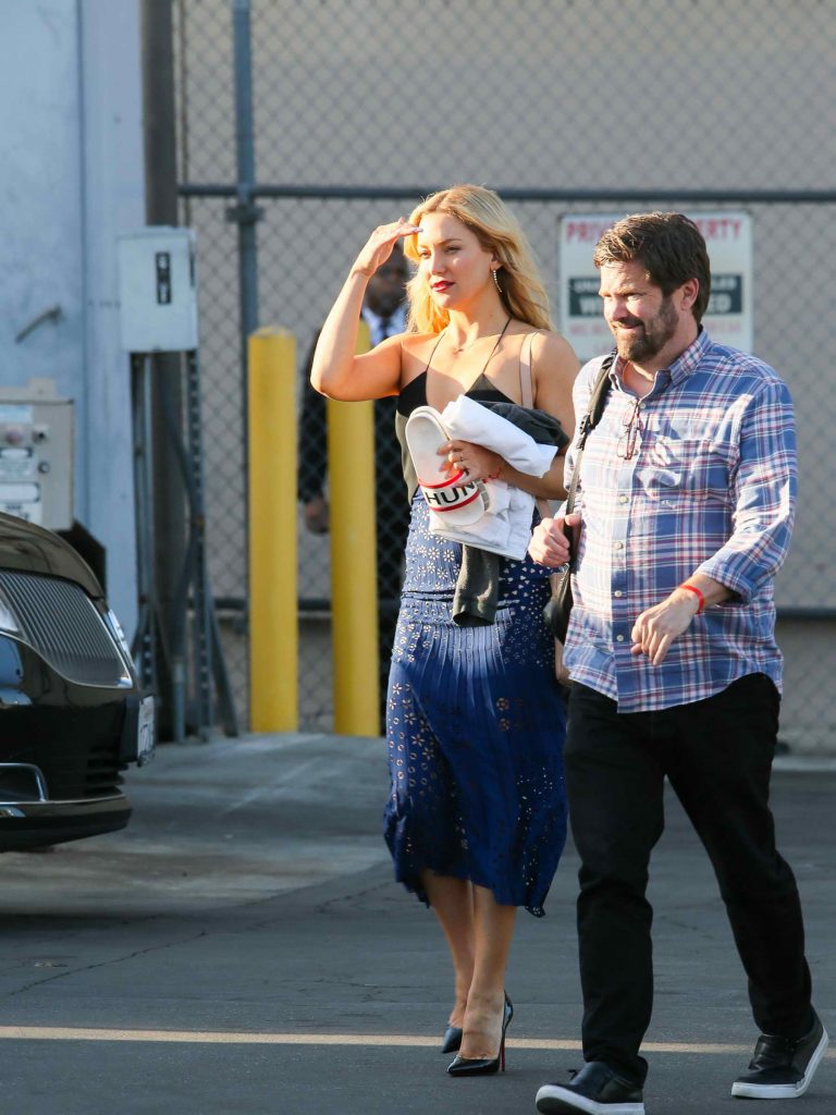 Kate Hudson Arrives at the ABC Studios for Jimmy Kimmel Live in Los Angeles-3