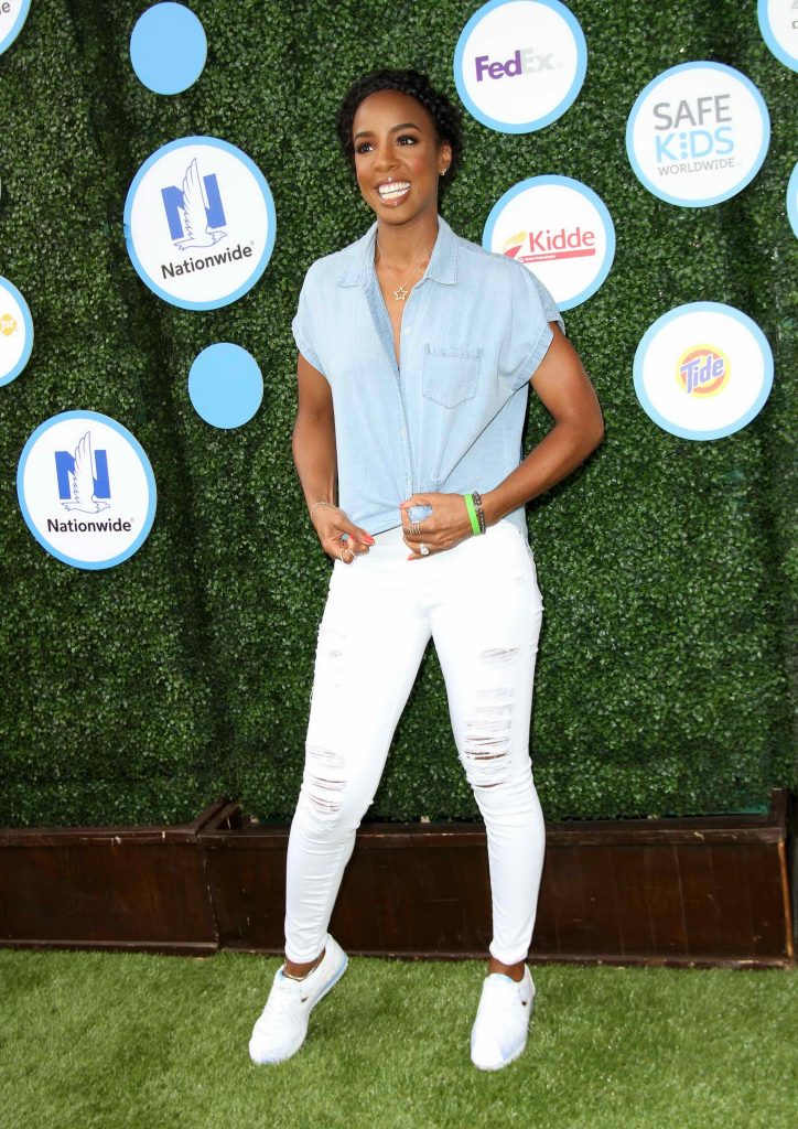 Kelly Rowland at the Safe Kids Day in Los Angeles-3