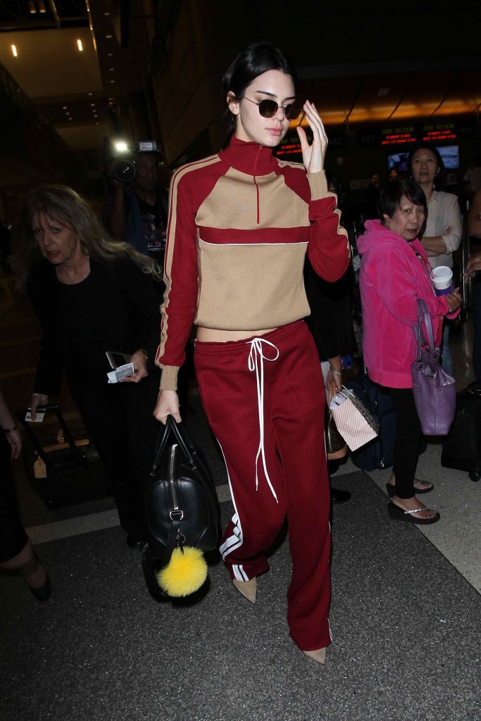 Kendall Jenner Leaves LAX Aairport After Weekend at Coachella-2