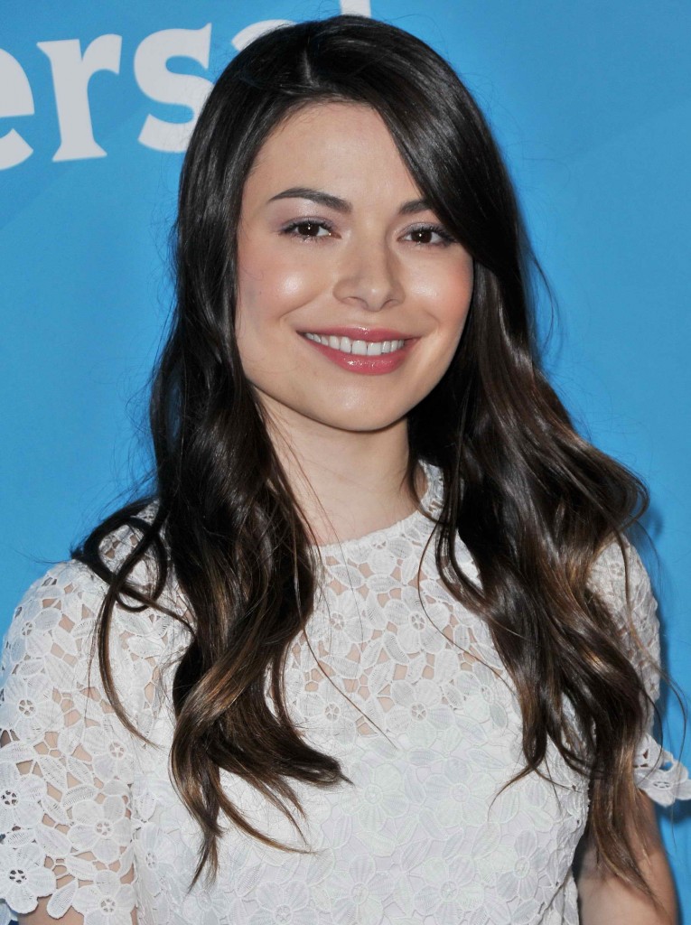Miranda Cosgrove Attends 2016 NBCUniversal Summer Press Day at Four Seasons Hotel in Westlake Village-4