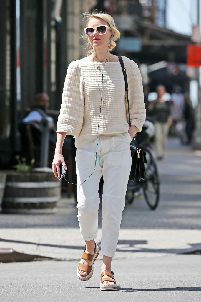 Naomi Watts Was Spotted in Tribeca-2