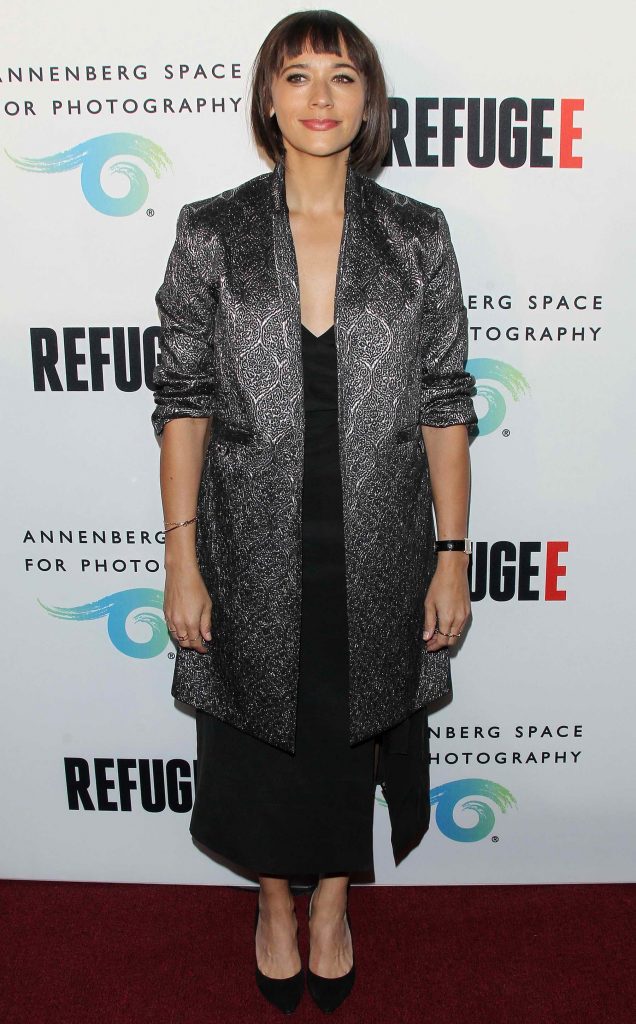 Rashida Jones at the REFUGEE Exhibit Opening in Los Angeles-1