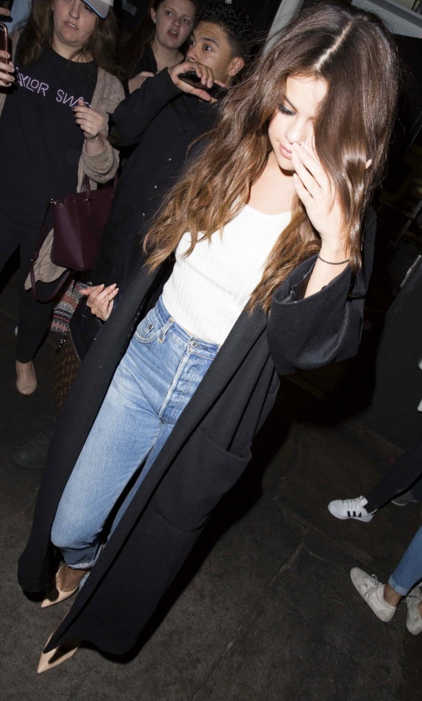 Selena Gomez Attends The Nice Guy in West Hollywood-4