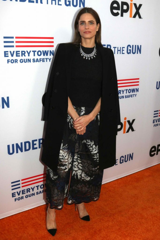 Amanda Peet at the "Under The Gun" Premiere in Beverly Hills-2
