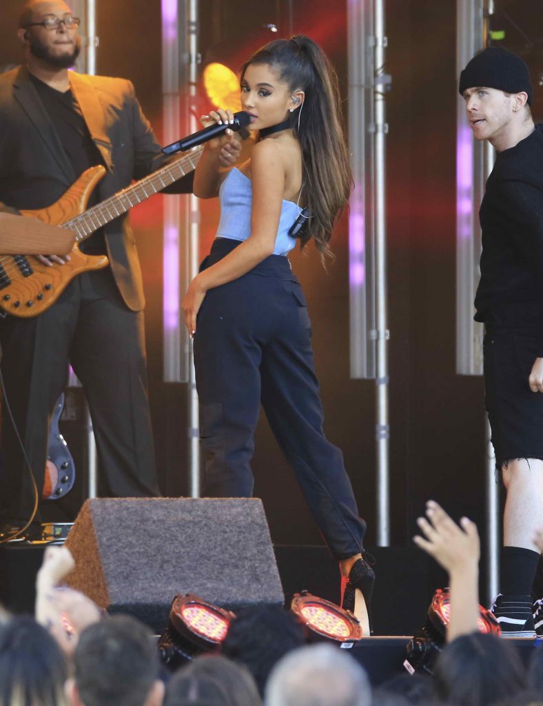 Ariana Grande Performs at Jimmy Kimmel Live in Hollywood-2