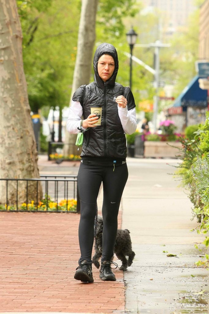 Claire Danes Was Strolling With Her Dog in Soho-4