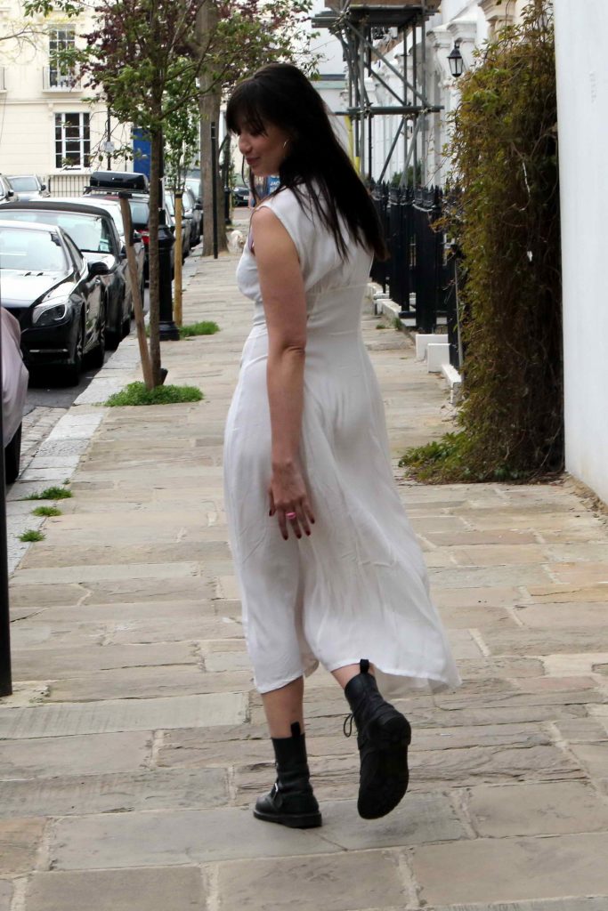 Daisy Lowe Was Spotted in London-5