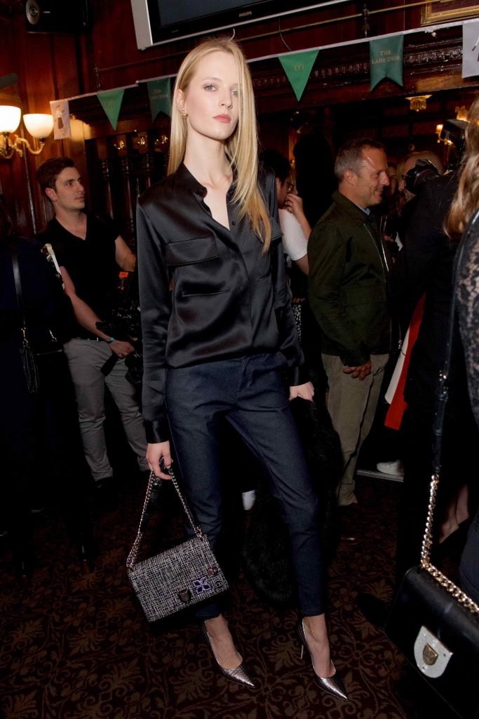 Daria Strokous Attends the Lady Dior Party in London-4