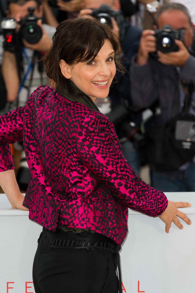 Juliette Binoche at the Slack Bay Photocall During the 69th Annual Cannes Film Festival-4