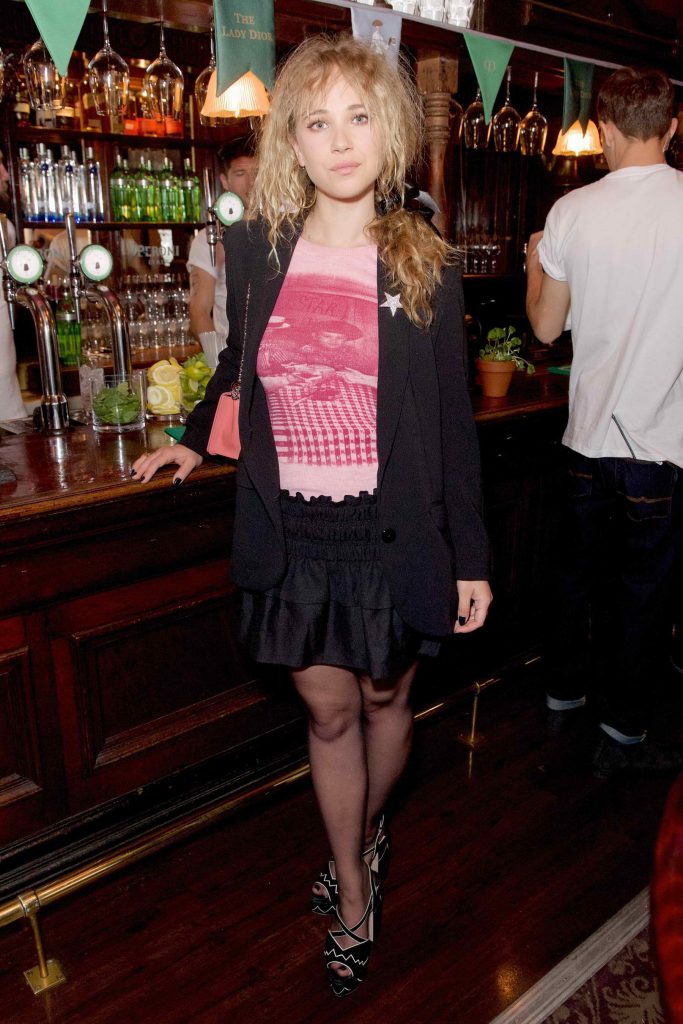Juno Temple Attends the Lady Dior Party in London-3