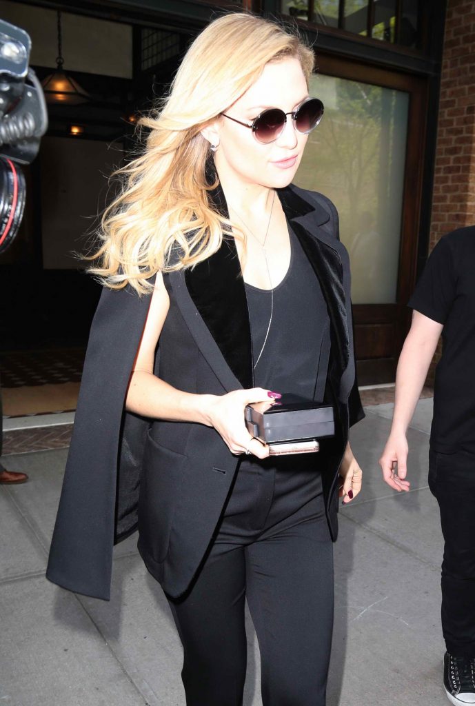 Kate Hudson Out and About in New York City-4