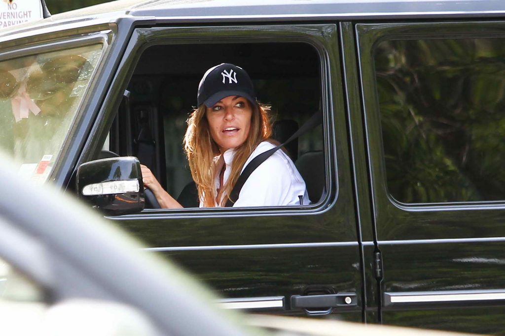 Kelly Bensimon Goes Shopping in the Hamptons-5