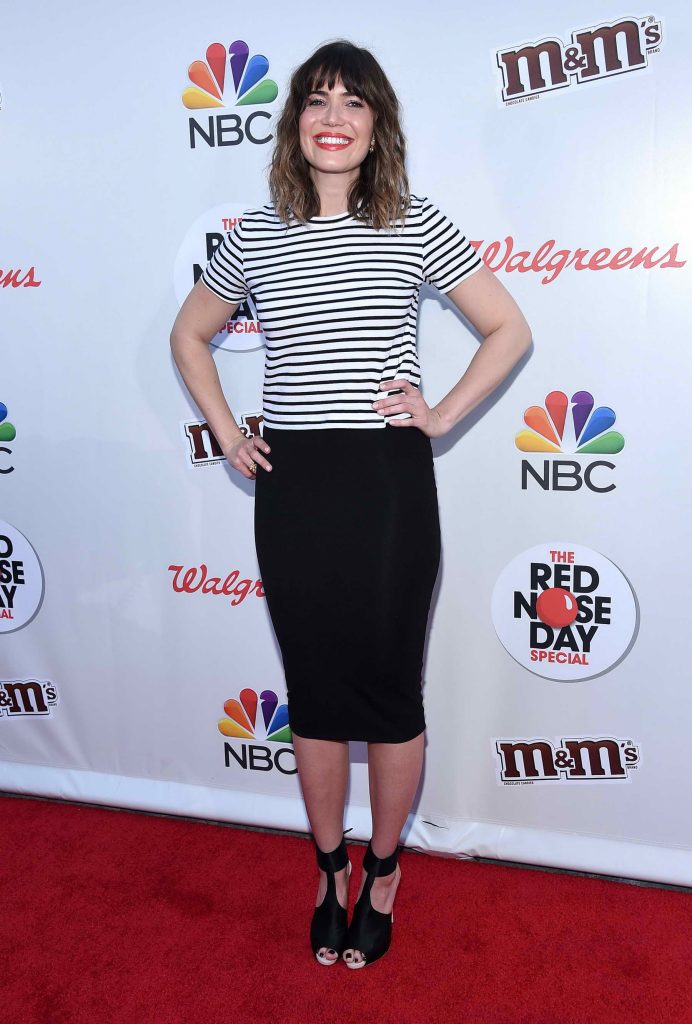 Mandy Moore Attends the NBC's Red Nose Day Special in Los Angeles-2
