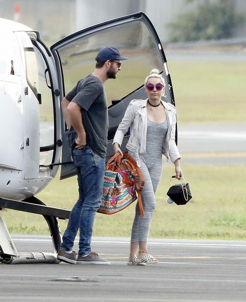 Miley Cyrus Arrives at the Brisbane Airport in Australia-1