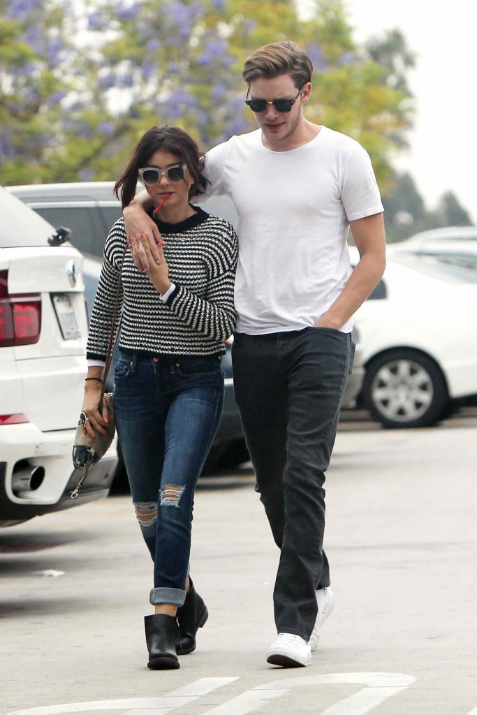 Sarah Hyland Out and About in Studio City-2