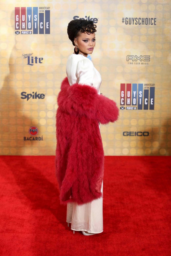 Andra Day at the Spike TV's Guys Choice 2016 in Culver City-5
