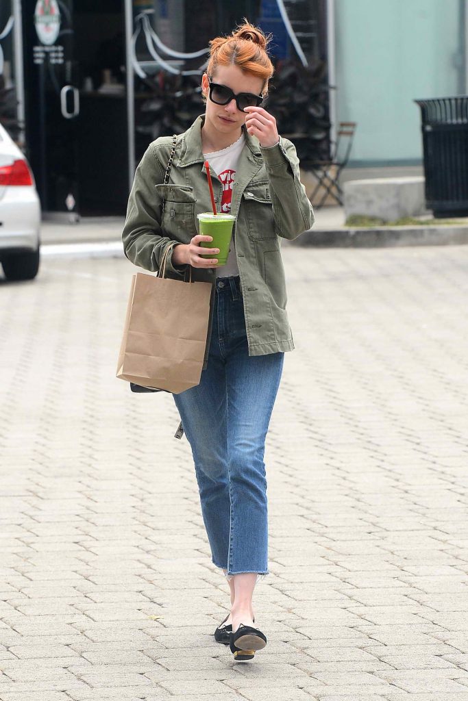 Emma Roberts Was Seen Out in Beverly Hills-4