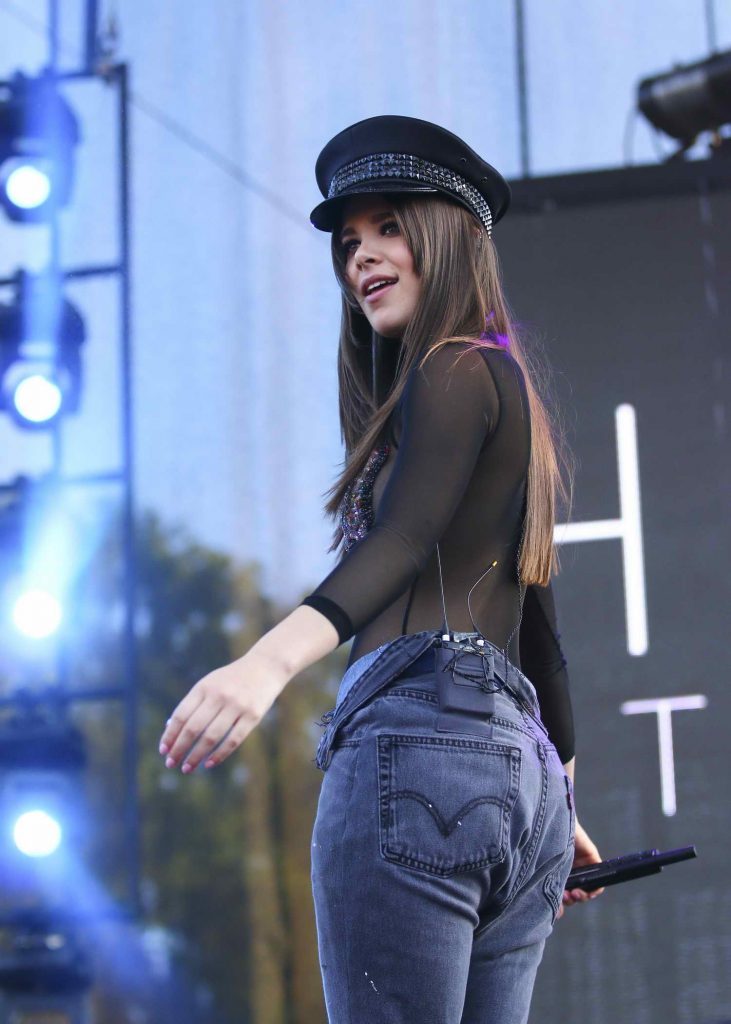 Hailee Steinfeld at LA PRIDE Music Festival and Parade 2016 in West Hollywood-3