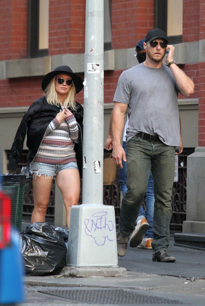 Hilary Duff Out and About in Manhattan-4