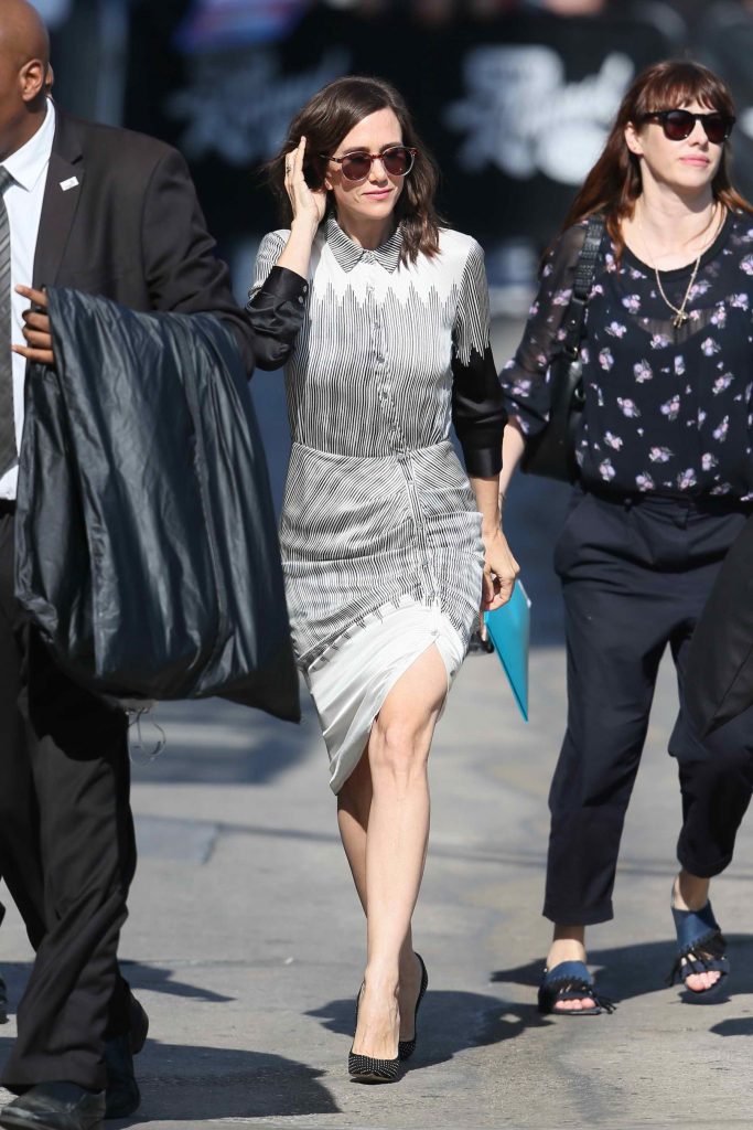 Kristen Wiig Was Seen at Jimmy Kimmel Live in Los Angeles-4
