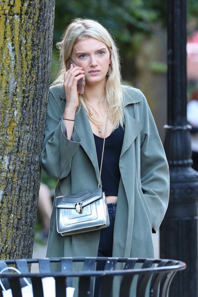 Lily Donaldson Was Spotted Out in NYC-3