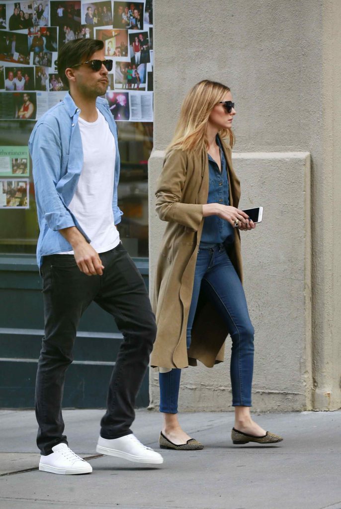Olivia Palermo and Husband Walk in Brooklyn-3