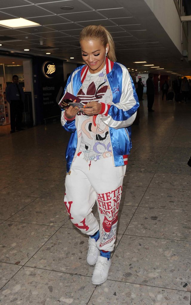 Rita Ora Was Seen at Heathrow Airport in London-4