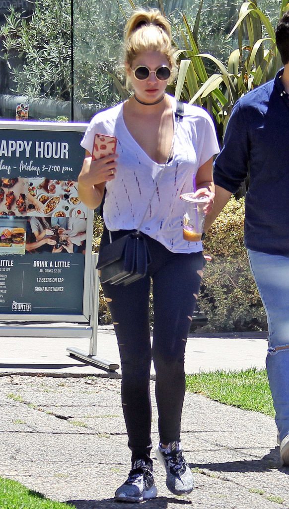 Ashley Benson Was Seen Out in West Hollywood-1