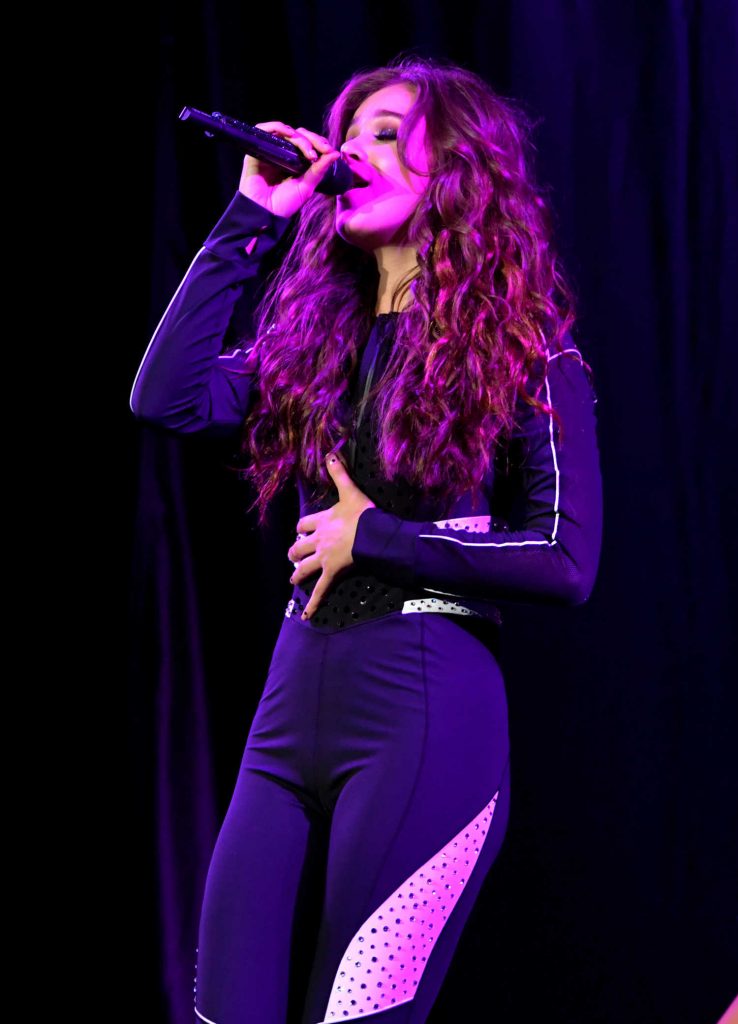 Hailee Steinfeld Performs at Meghan Trainor: The Untouchable Tour at the Greek Theatre in Los Angeles-3