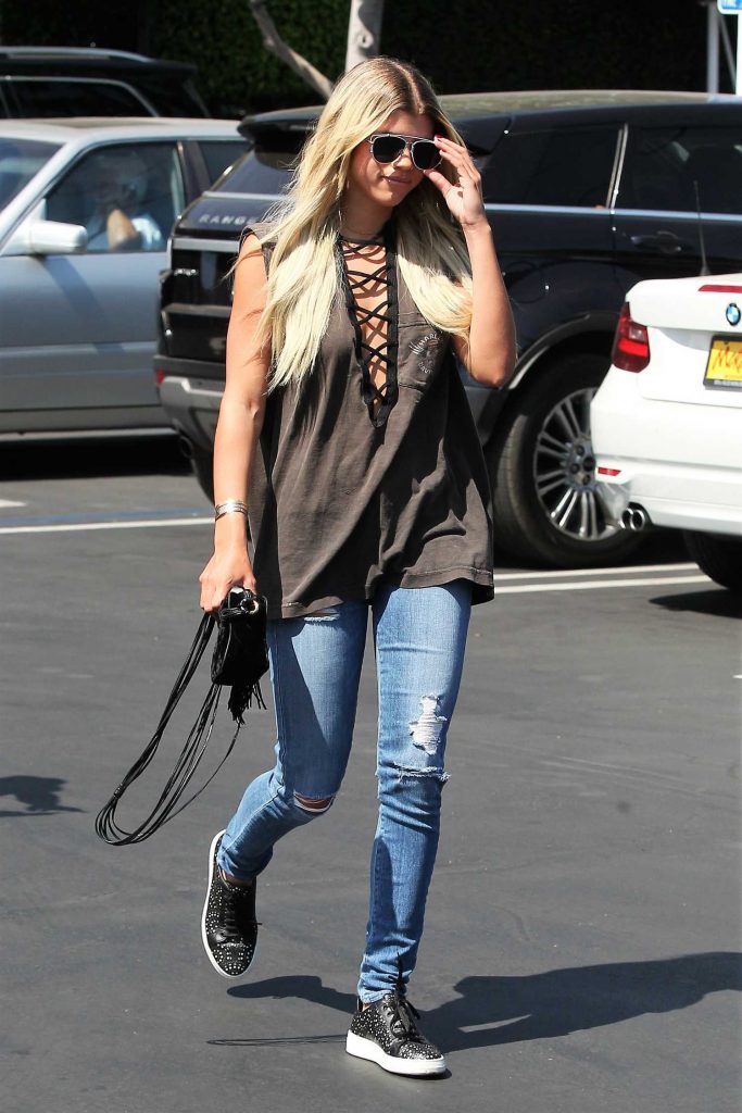 Sofia Richie Leaves Fred Segal in Los Angeles-3