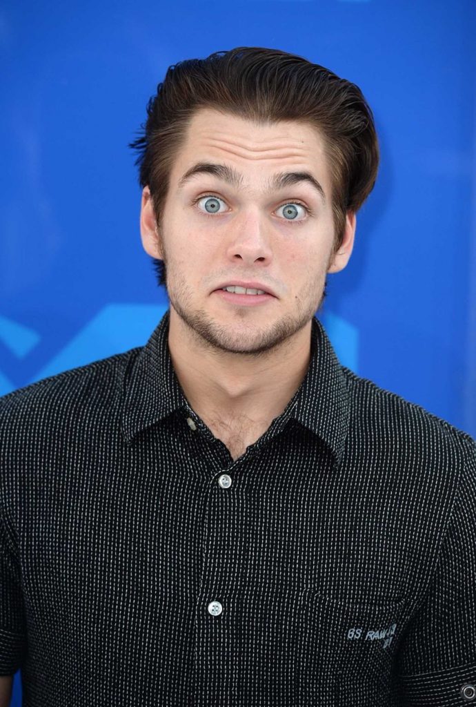 Dylan Sprayberry at 2016 MTV Video Music Awards at Madison Square Garden in New York-3