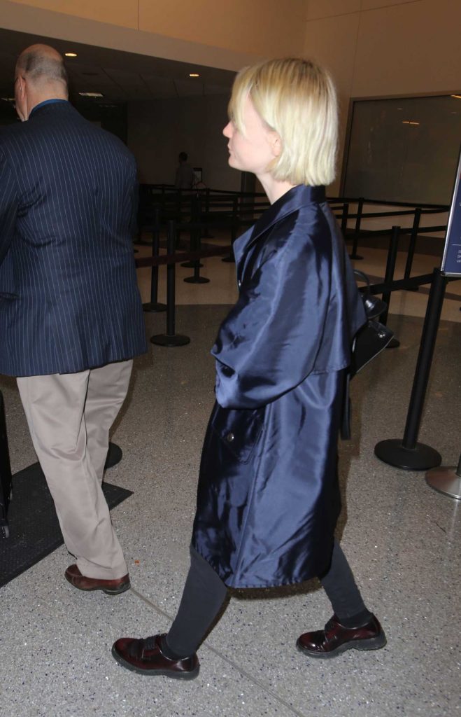 Mia Wasikowska Arrives to LAX Airport in LA-4