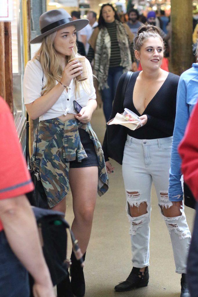Natalie Alyn Lind Goes Shopping With a Friend at Granville Island in Vancouver, Canada-3