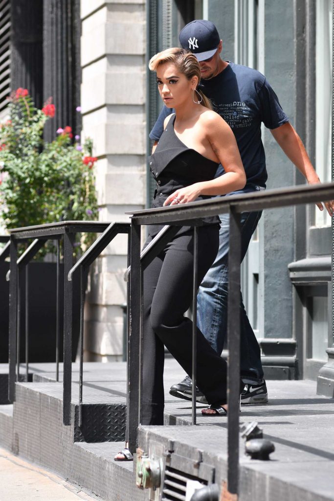 Rita Ora Leaves Her Apartment in Manhattan-1