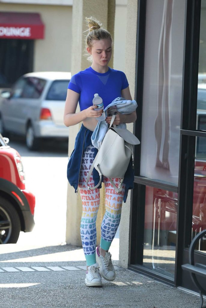 Elle Fanning Ready for a Workout in Los Angeles-2