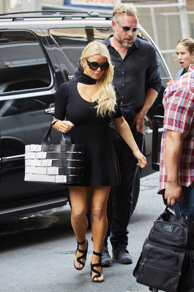 Jessica Simpson Was Seen Out in New York City-2