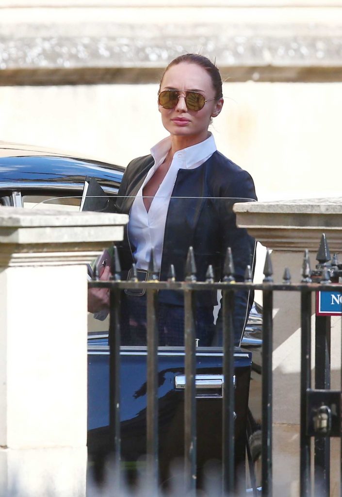 Laura Haddock on the Set of the Transformers: The Last Knight in Oxford-1