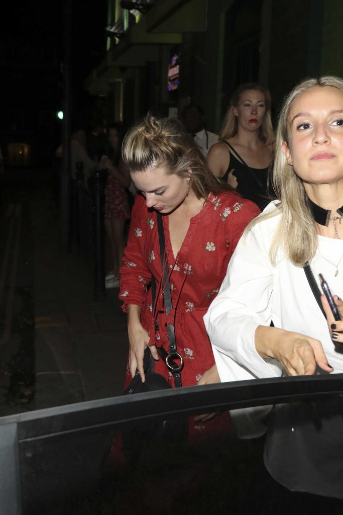 Margot Robbie Leaves Embargo Nightclub in London-2