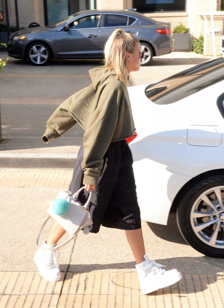 Sofia Richie Goes for Retail Therapy at Barneys NY-5